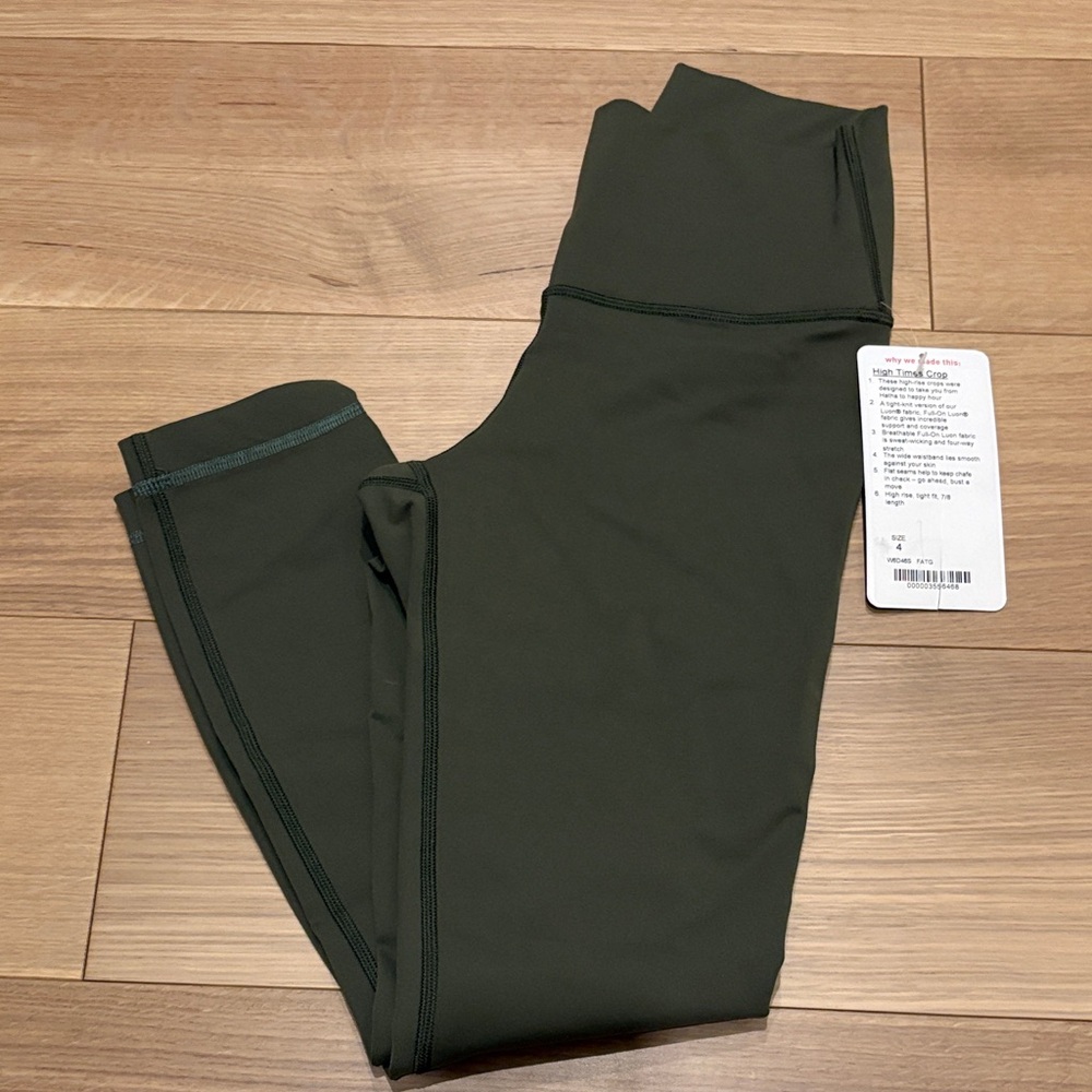 Lululemon Athletica Dark Green Fatigue High Times Crop Leggings size 4 New